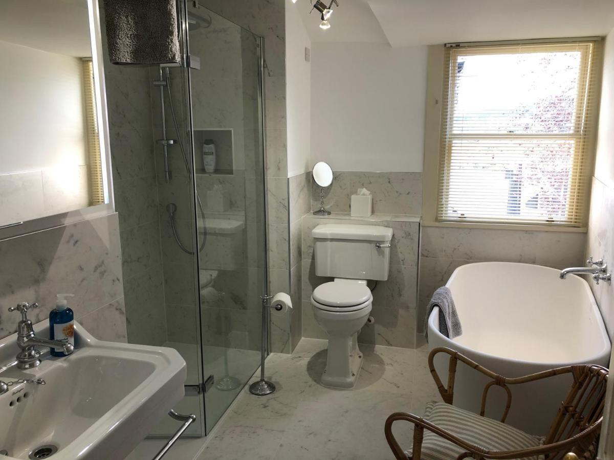 Lauras Townhouse Apartments Lansdown Slope Townhouse バース エクステリア 写真