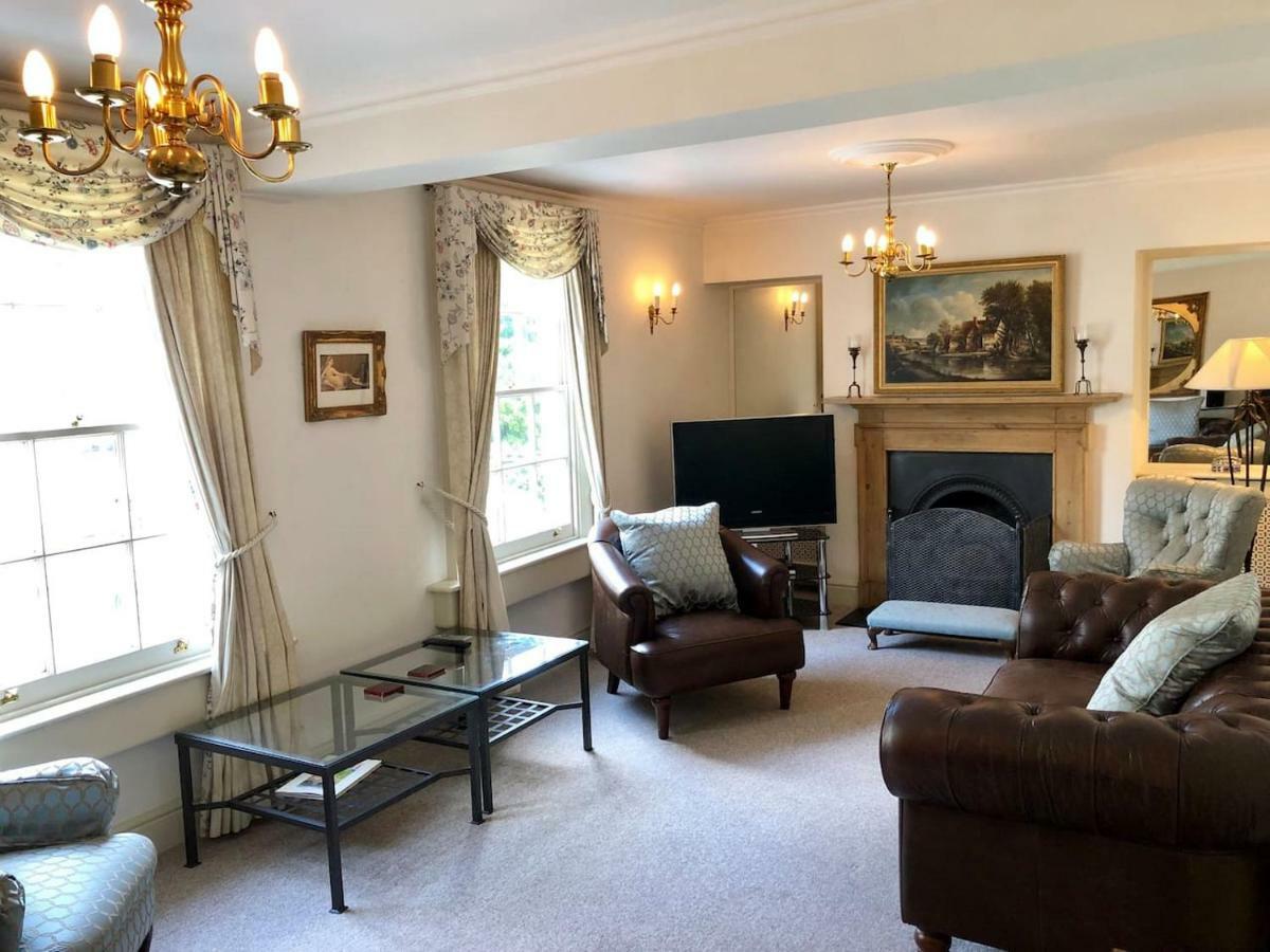Lauras Townhouse Apartments Lansdown Slope Townhouse バース エクステリア 写真