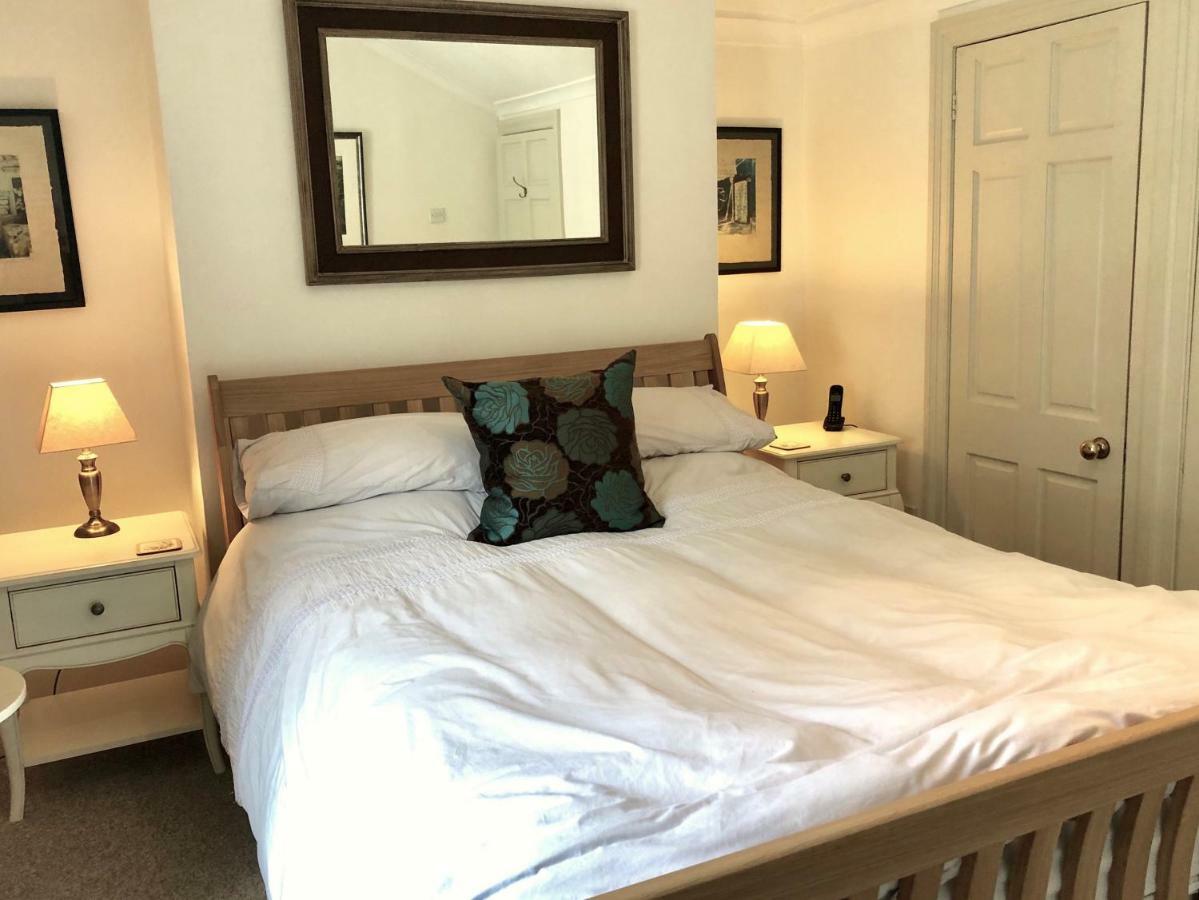 Lauras Townhouse Apartments Lansdown Slope Townhouse バース エクステリア 写真